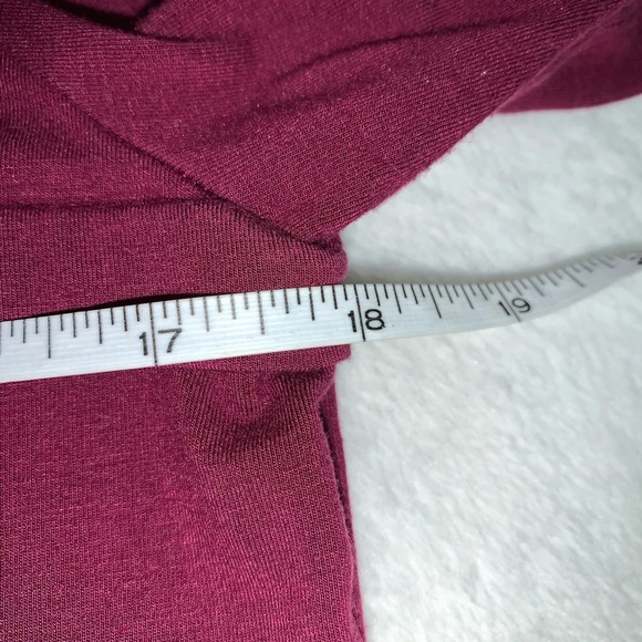 Ann Taylor burgundy long sleeve M top - Picture 7 of 8